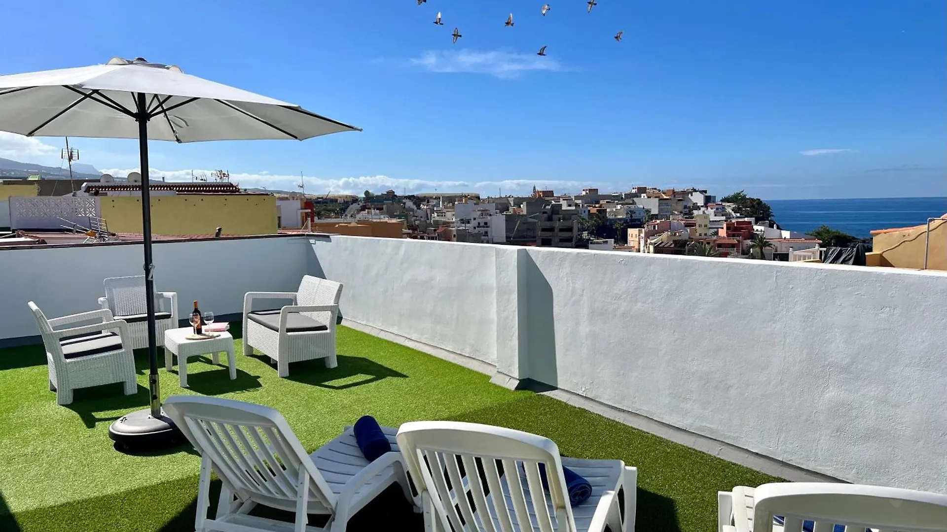 La Cala De Alcala Luxury Apartment 0*, Alcala (Tenerife)