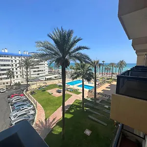 https://apartamento-turistico-aloha-playa.1costadelsol.com